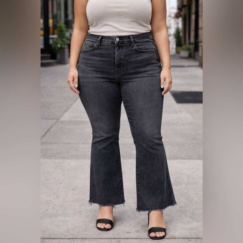 Good American Bootcut Jeans Black High Rise Raw Hem Stretch Denim Women’s 15